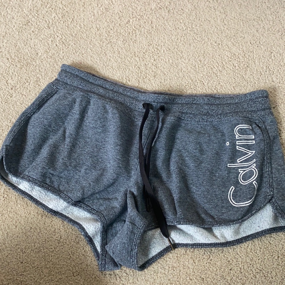 CALVIN KLEIN sweatshorts - Picture 1 of 3